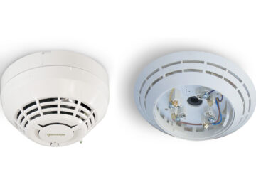 CO detector and sounder base