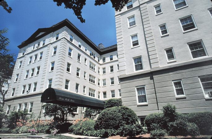 Park Lane Apartments